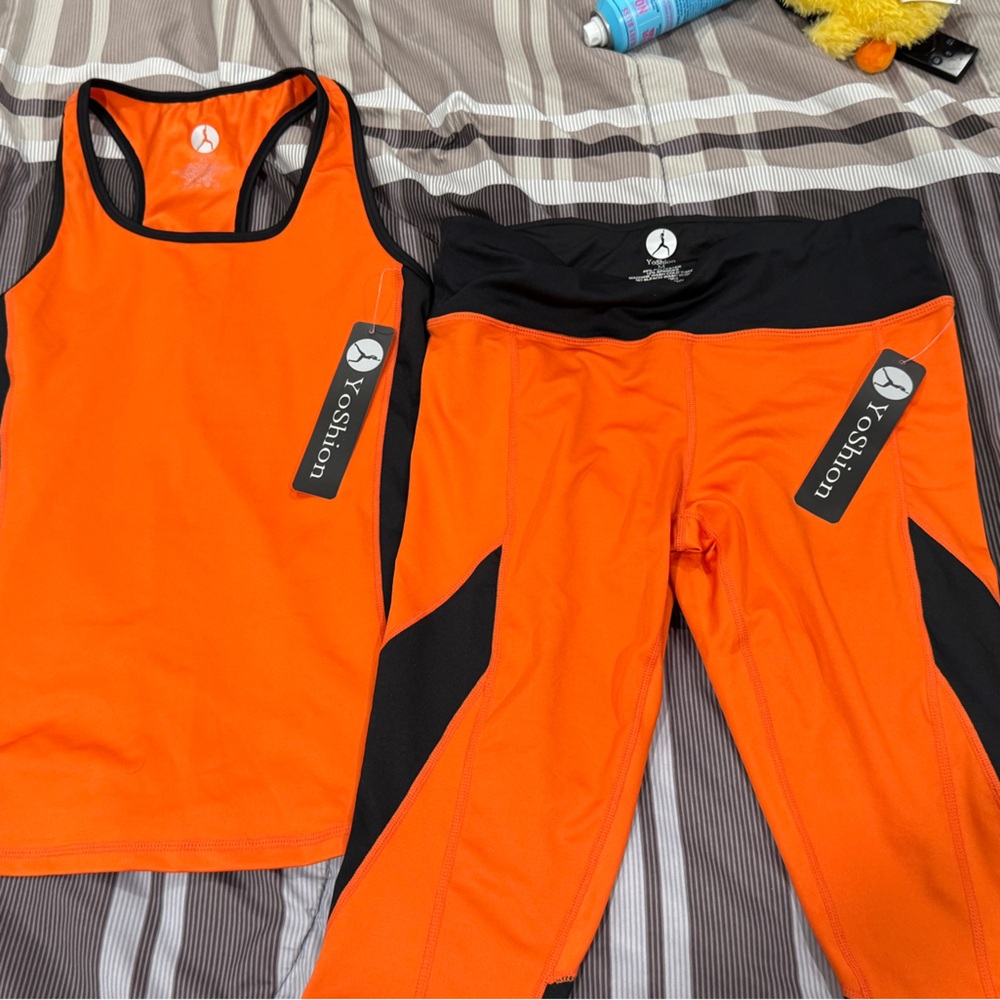 Womens YOSHION fitness size M.
